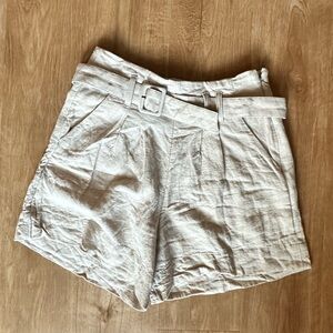 Abercrombie & Fitch Women's Tan Cargo Shorts